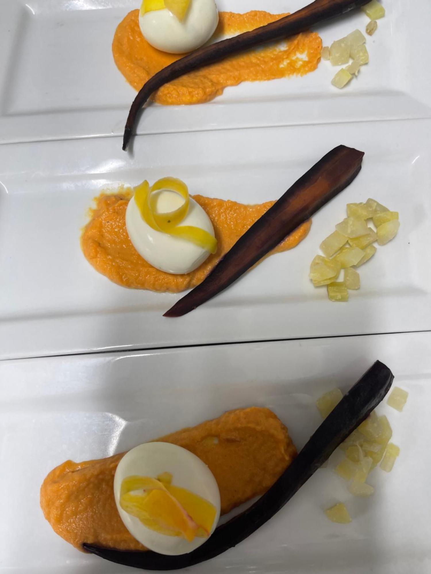 Logis Hotel Restaurant Cazes Arazat Laissac Экстерьер фото
